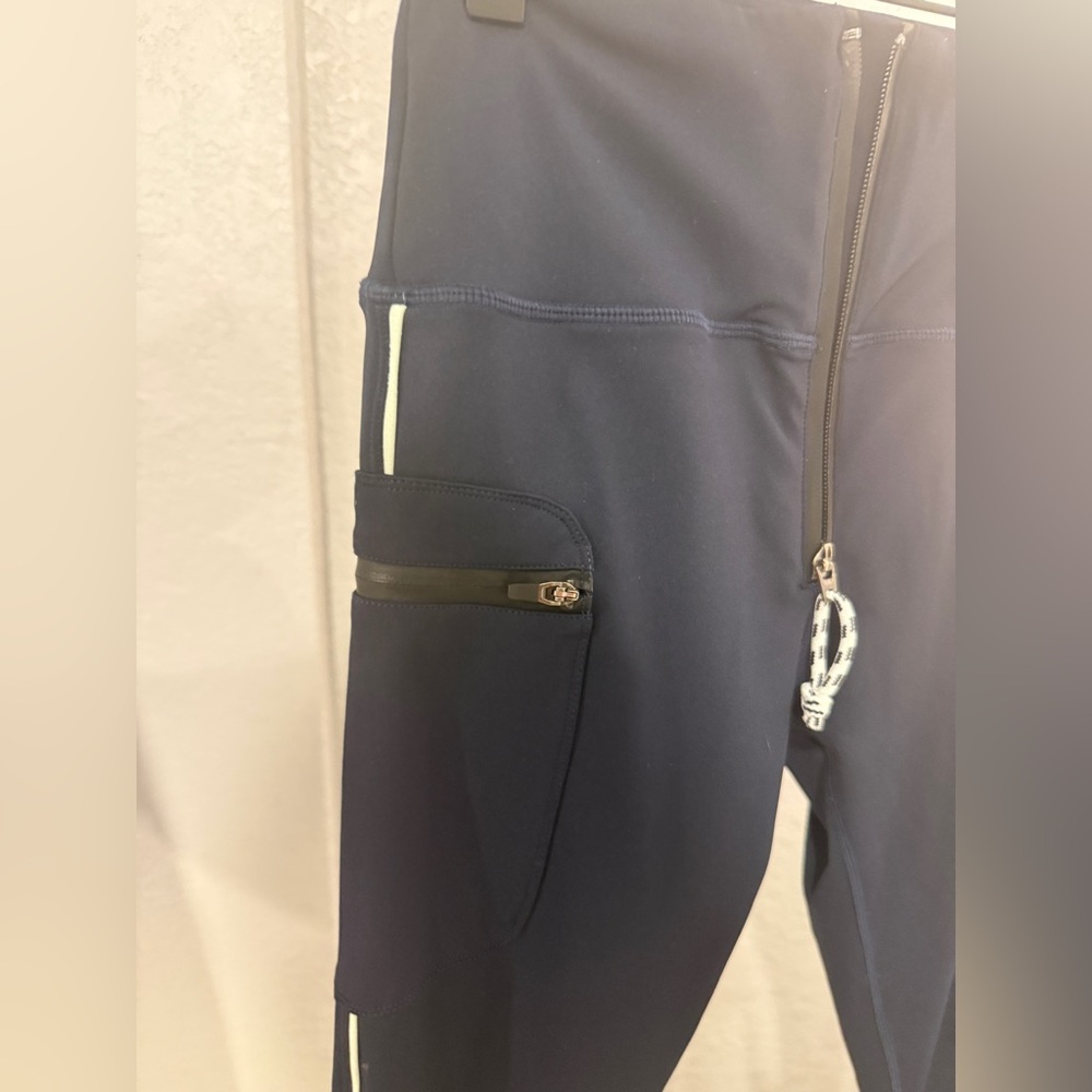 Splits59 Black High Waist Performance Leggings Size Medium Zip Pockets - Picture 7 of 11